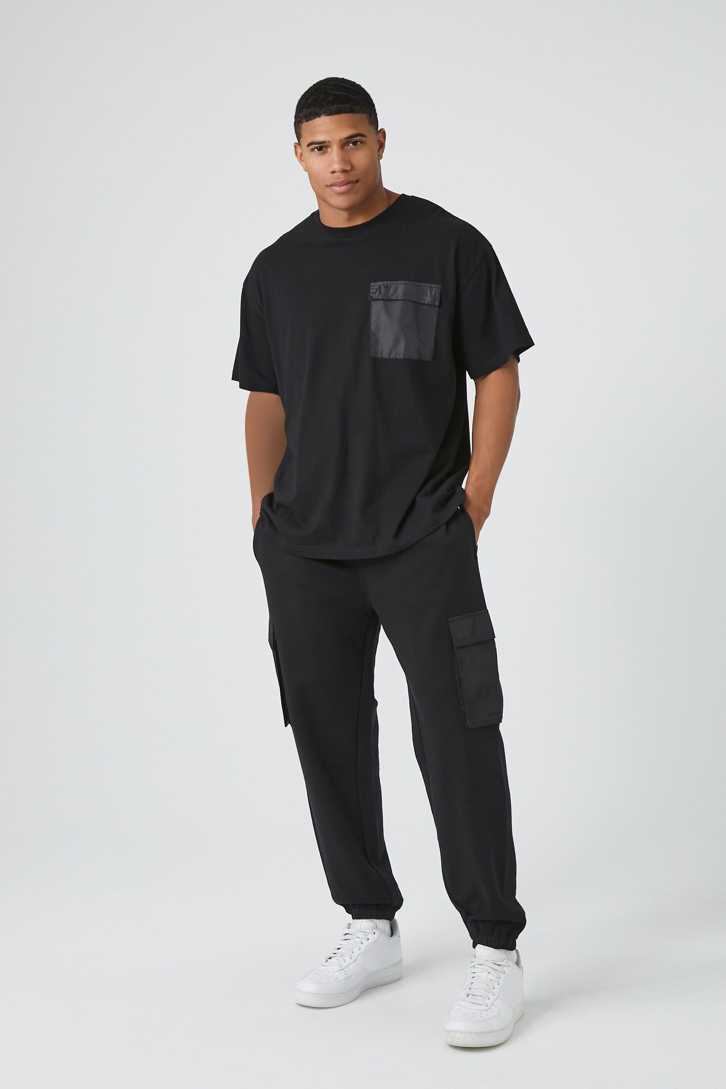 Jogger à taille coulissante avec barillet sold by Urban Planet product image thumbnail 3