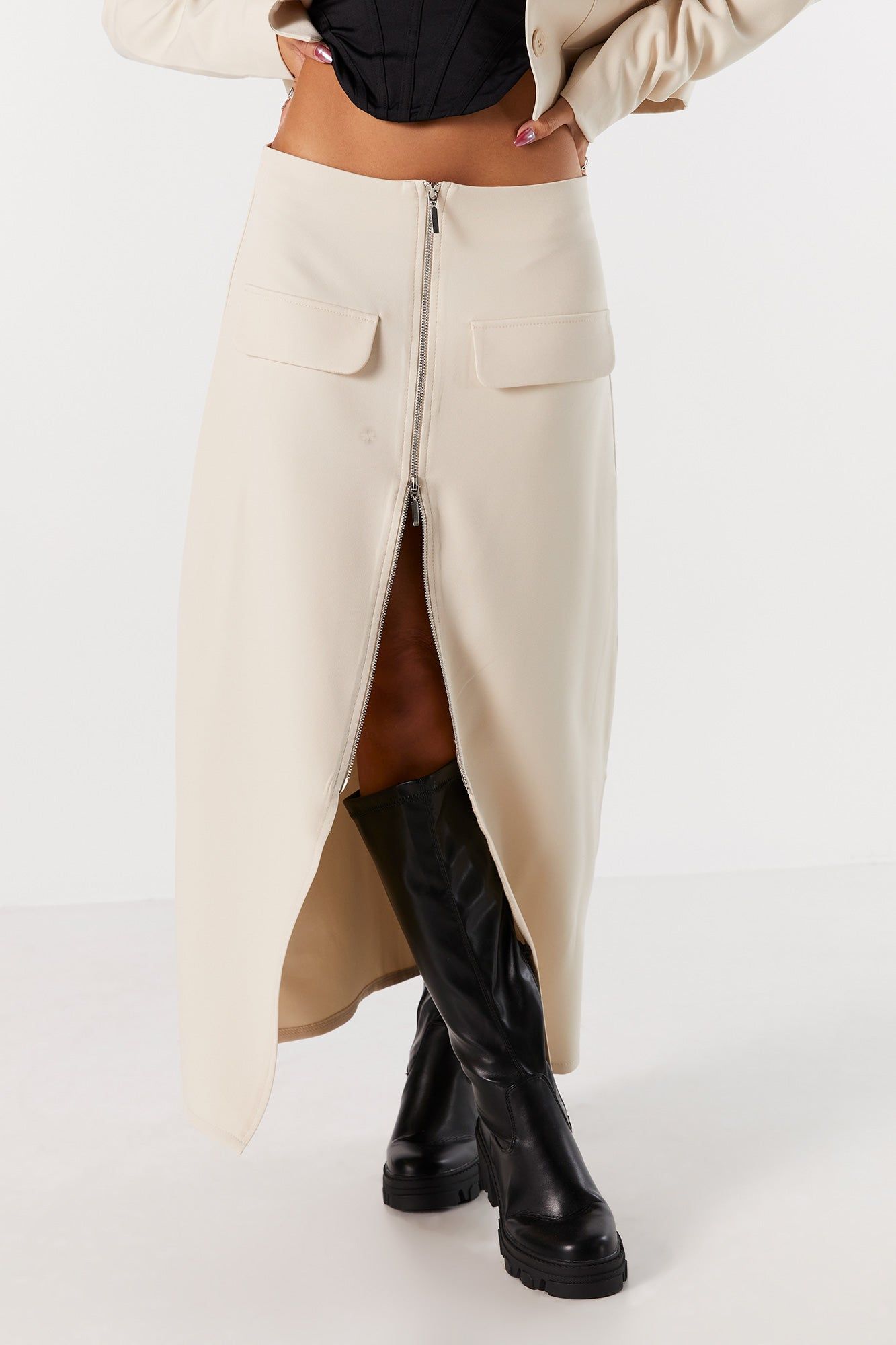 Jupe midi avec fermeture à glissière sold by Urban Planet product image thumbnail 2