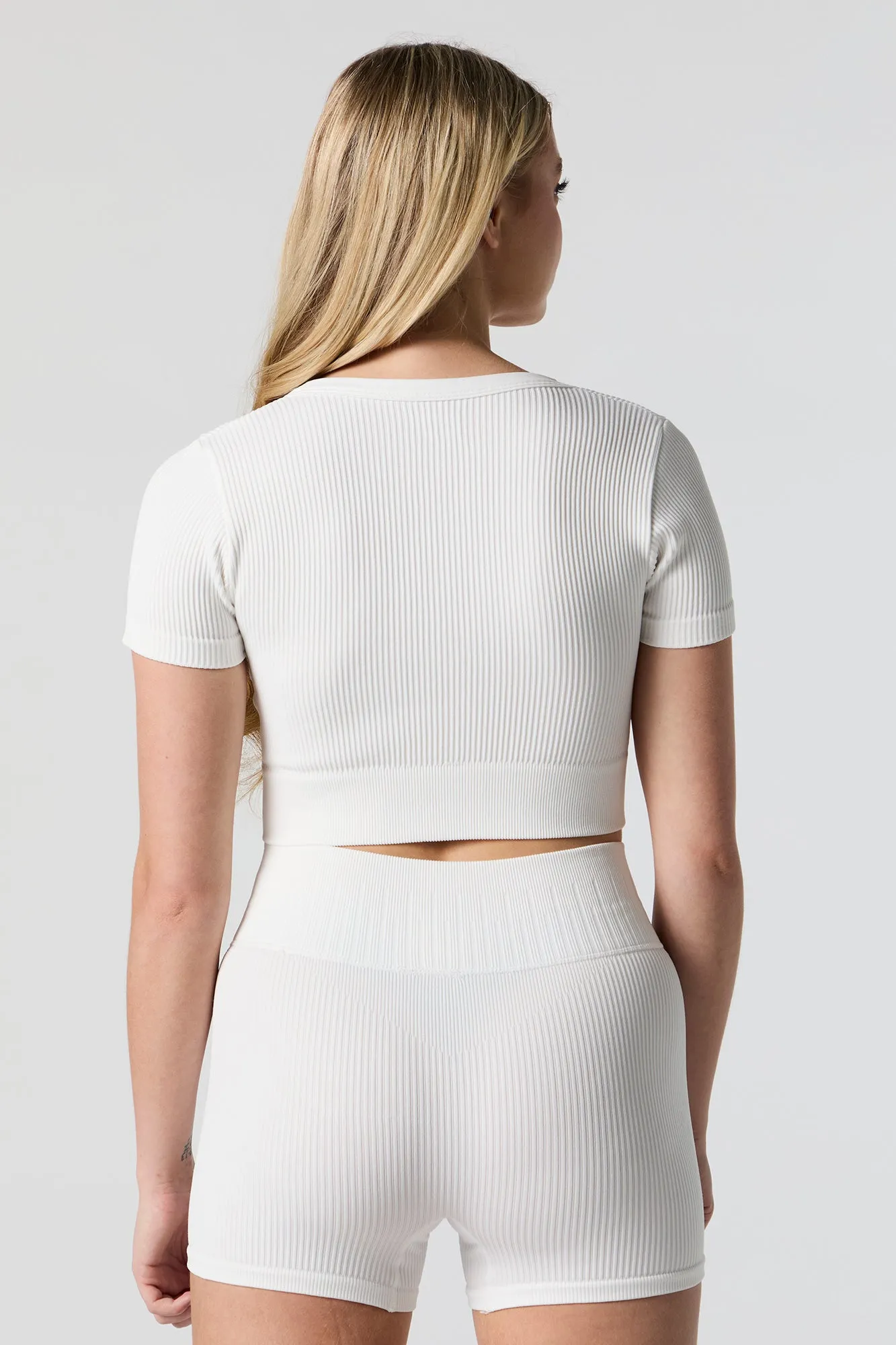 T-shirt Sommer Ray côtelé court sans couture sold by Urban Planet product image thumbnail 2