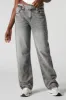 Jean jambe droite ample tombante lavé gris sold by Urban Planet