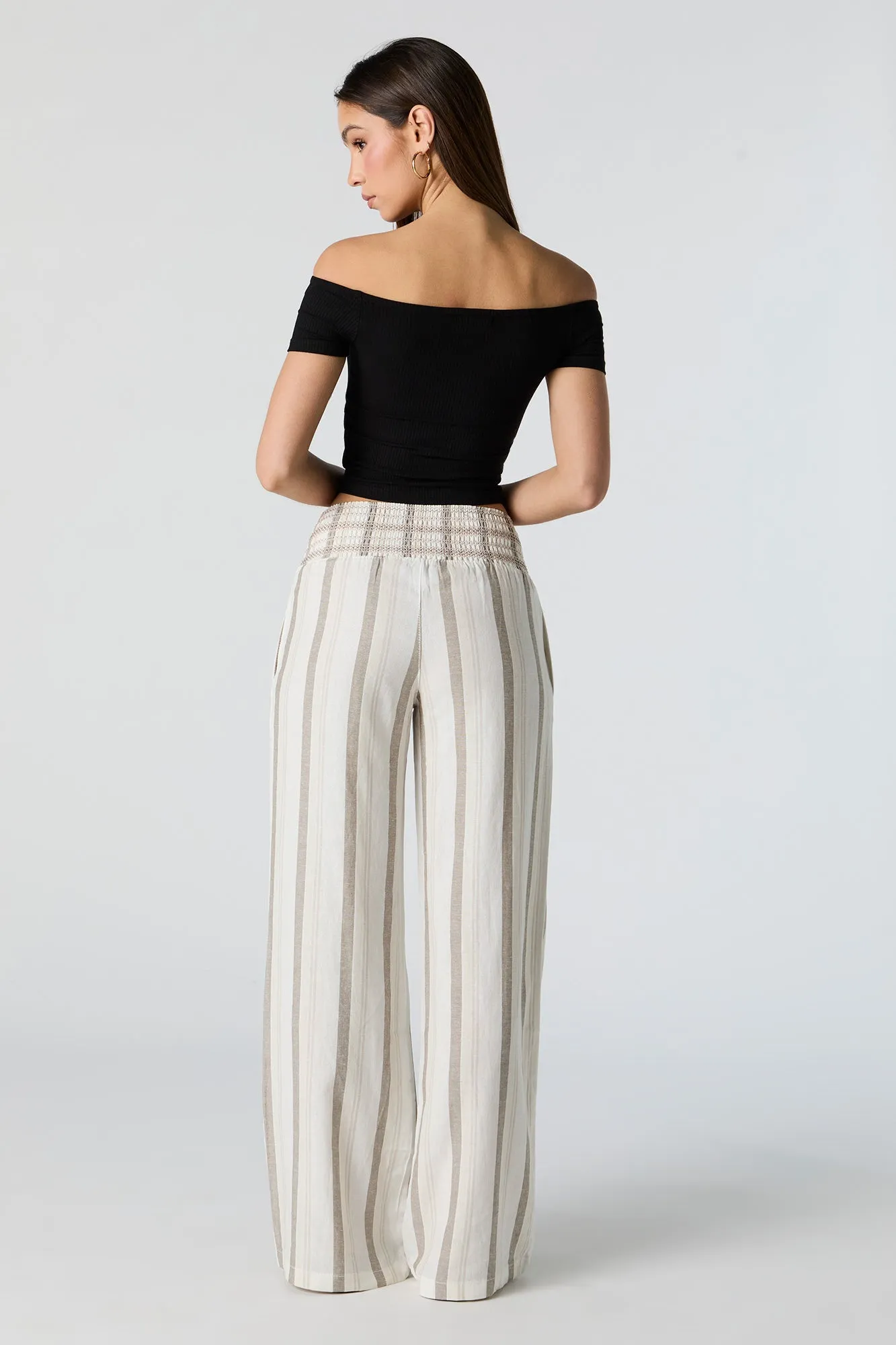 Pantalon en lin smocké brodé rayé sold by Urban Planet product image thumbnail 3