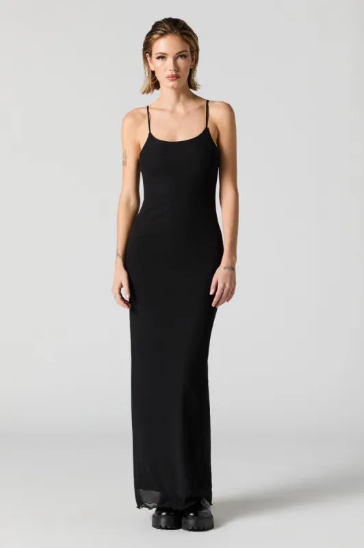 Robe maxi sans manches en filet sold by Urban Planet