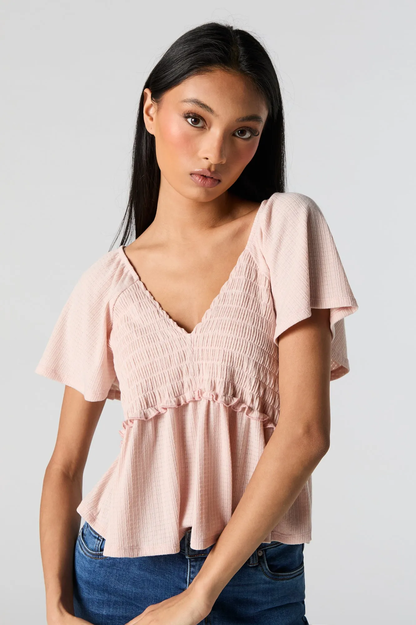 Haut tecturé à manches courtes et encolure en V sold by Urban Planet product image thumbnail 4