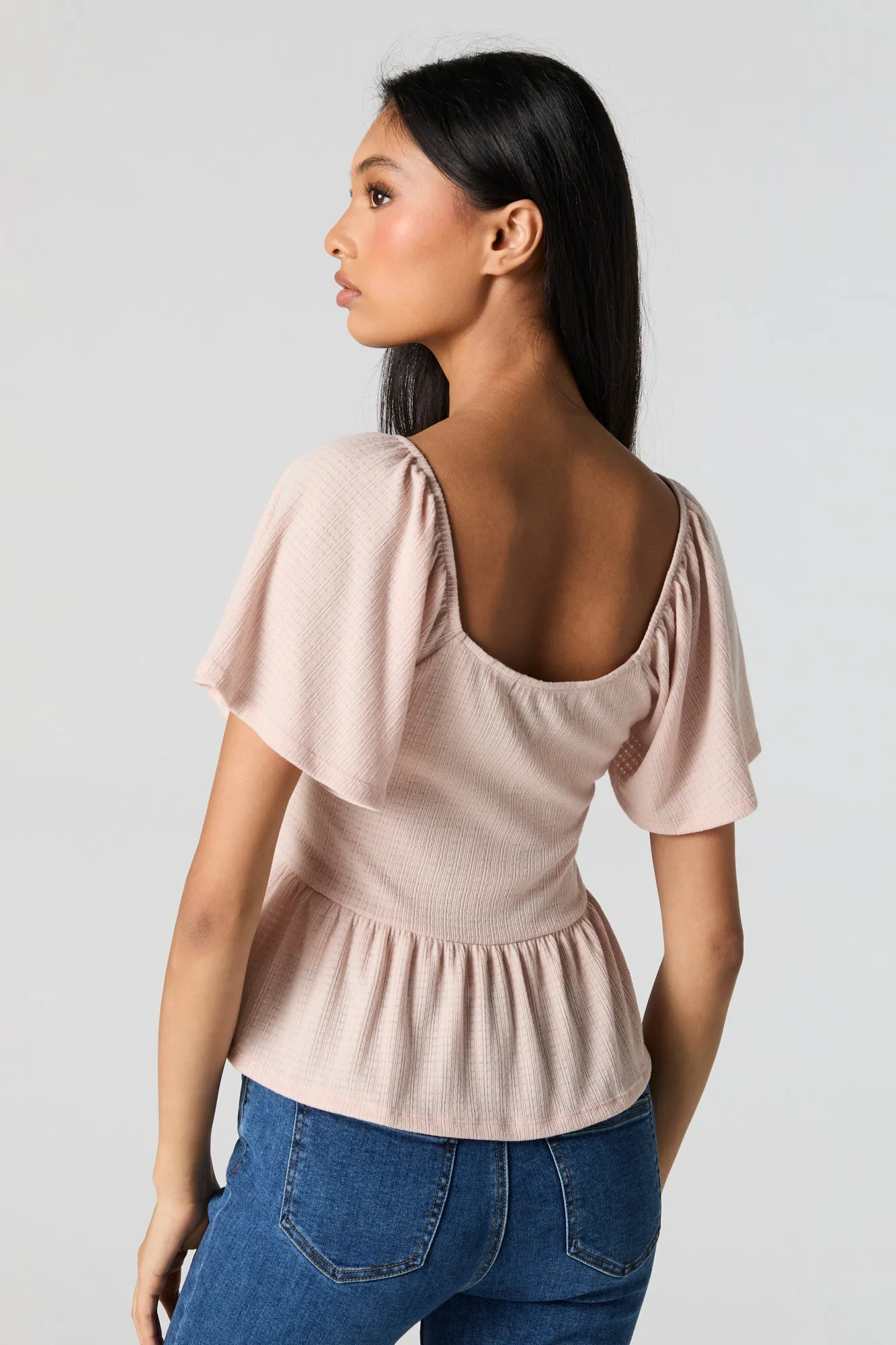 Haut tecturé à manches courtes et encolure en V sold by Urban Planet product image thumbnail 5