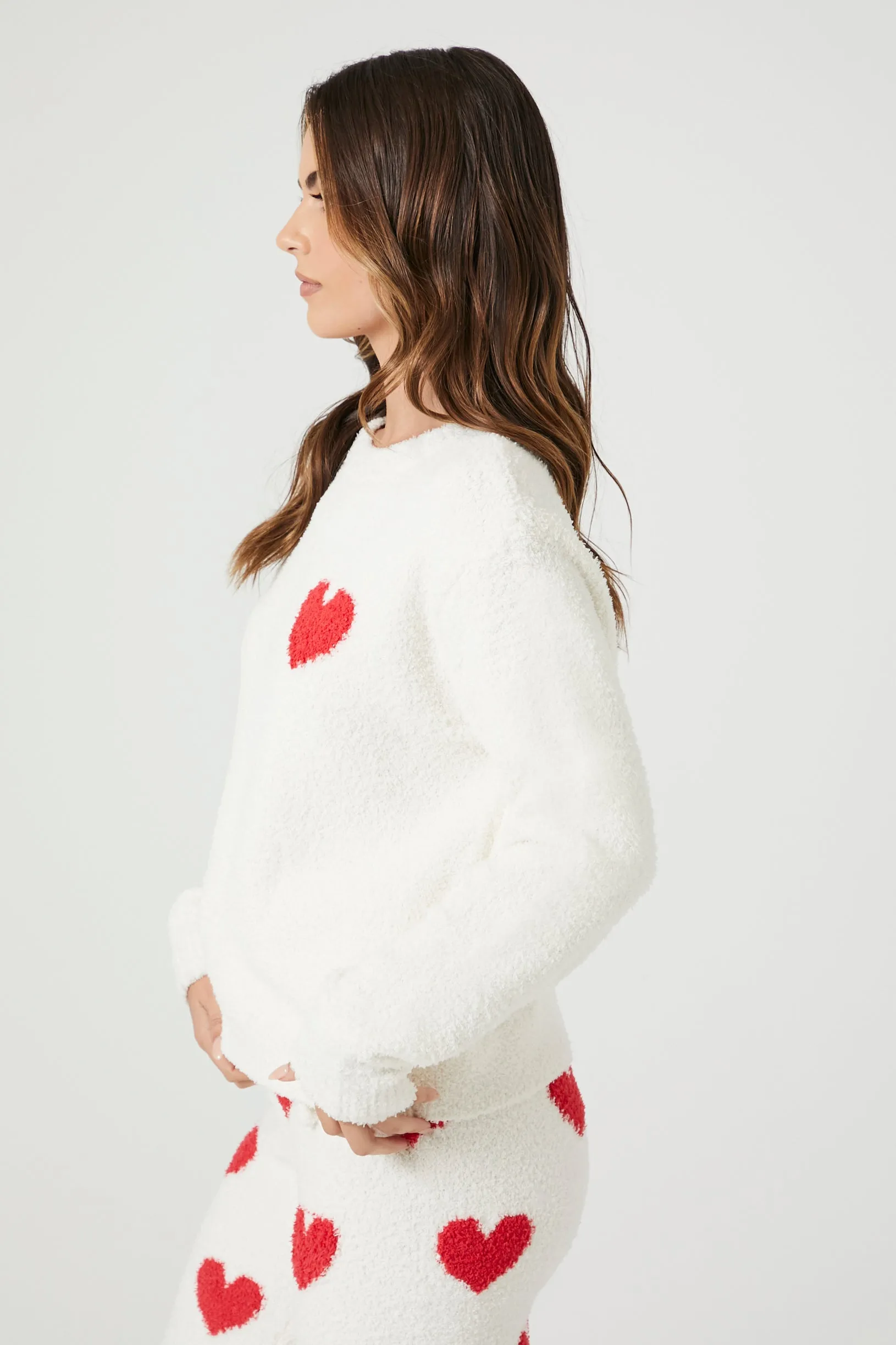 Haut de pyjama en peluche à imprimé Coeur sold by Urban Planet product image thumbnail 2