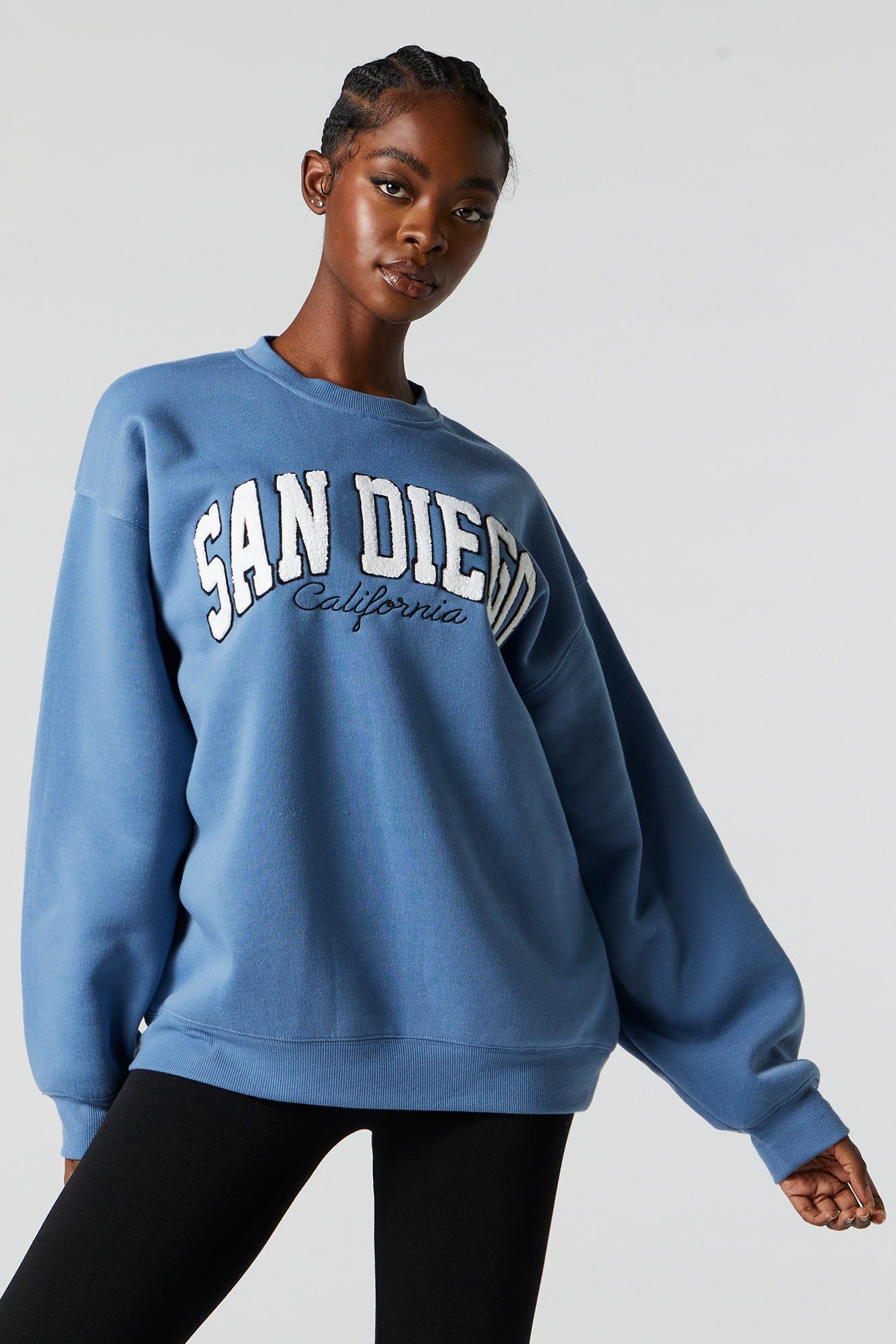 Chandail en molleton avec motif brodé Manhattan en chenille sold by Urban Planet product image thumbnail 7