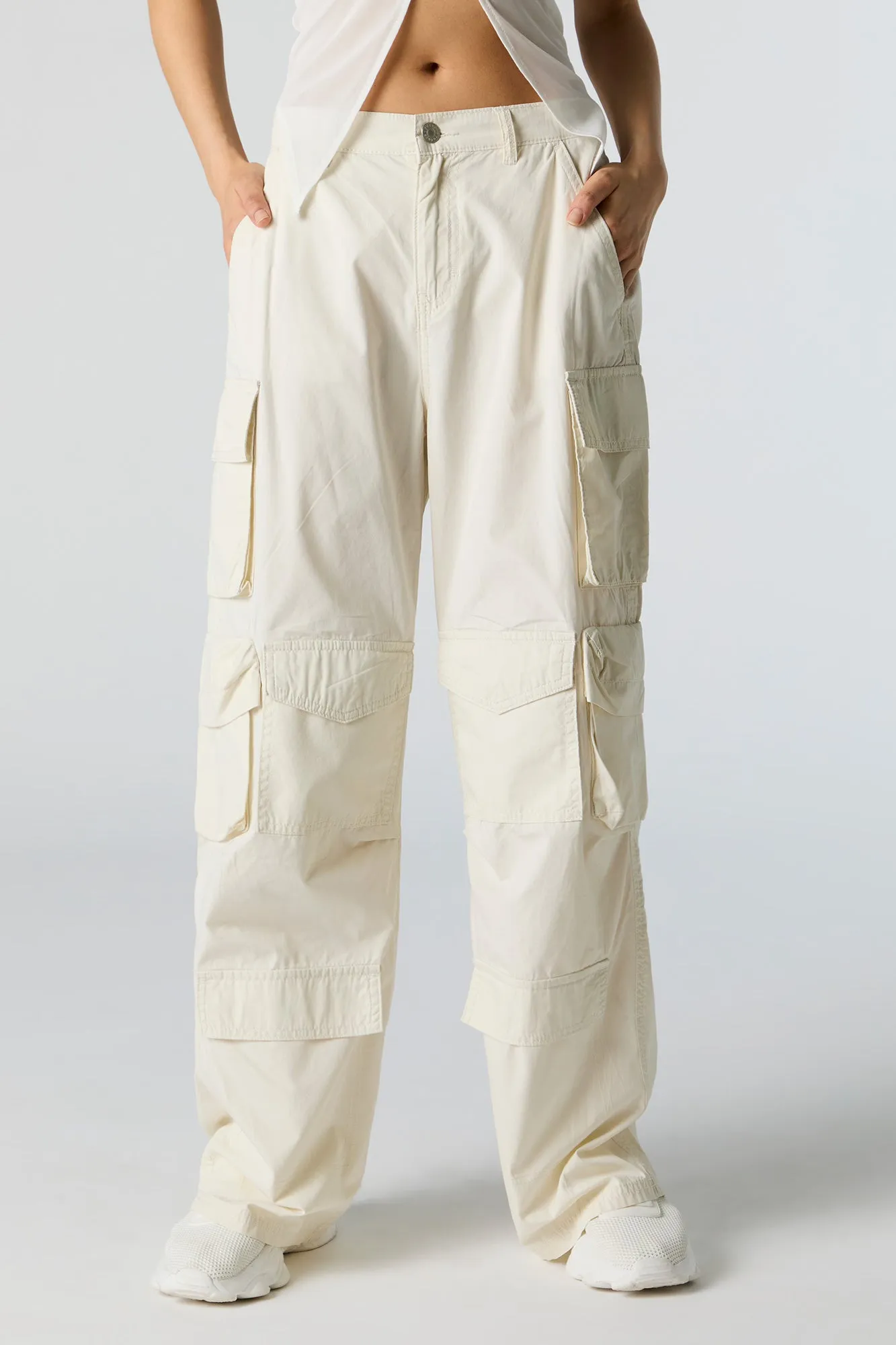 Pantalon cargo à jambe droite avec poches multiples sold by Urban Planet product image thumbnail 2
