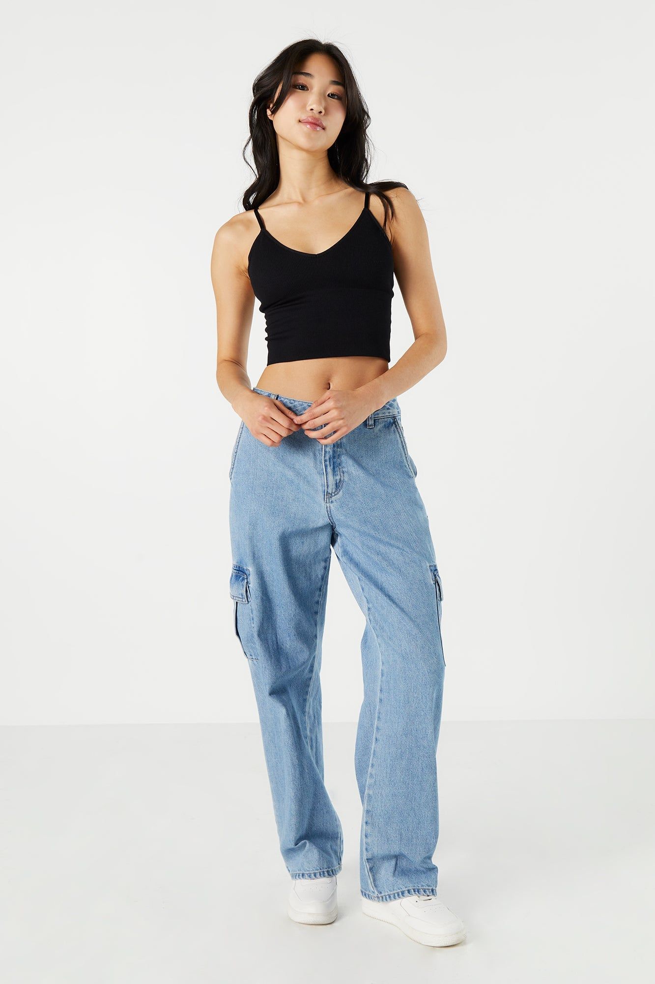 Bralette en V côtelée à encolure sold by Urban Planet product image thumbnail 6