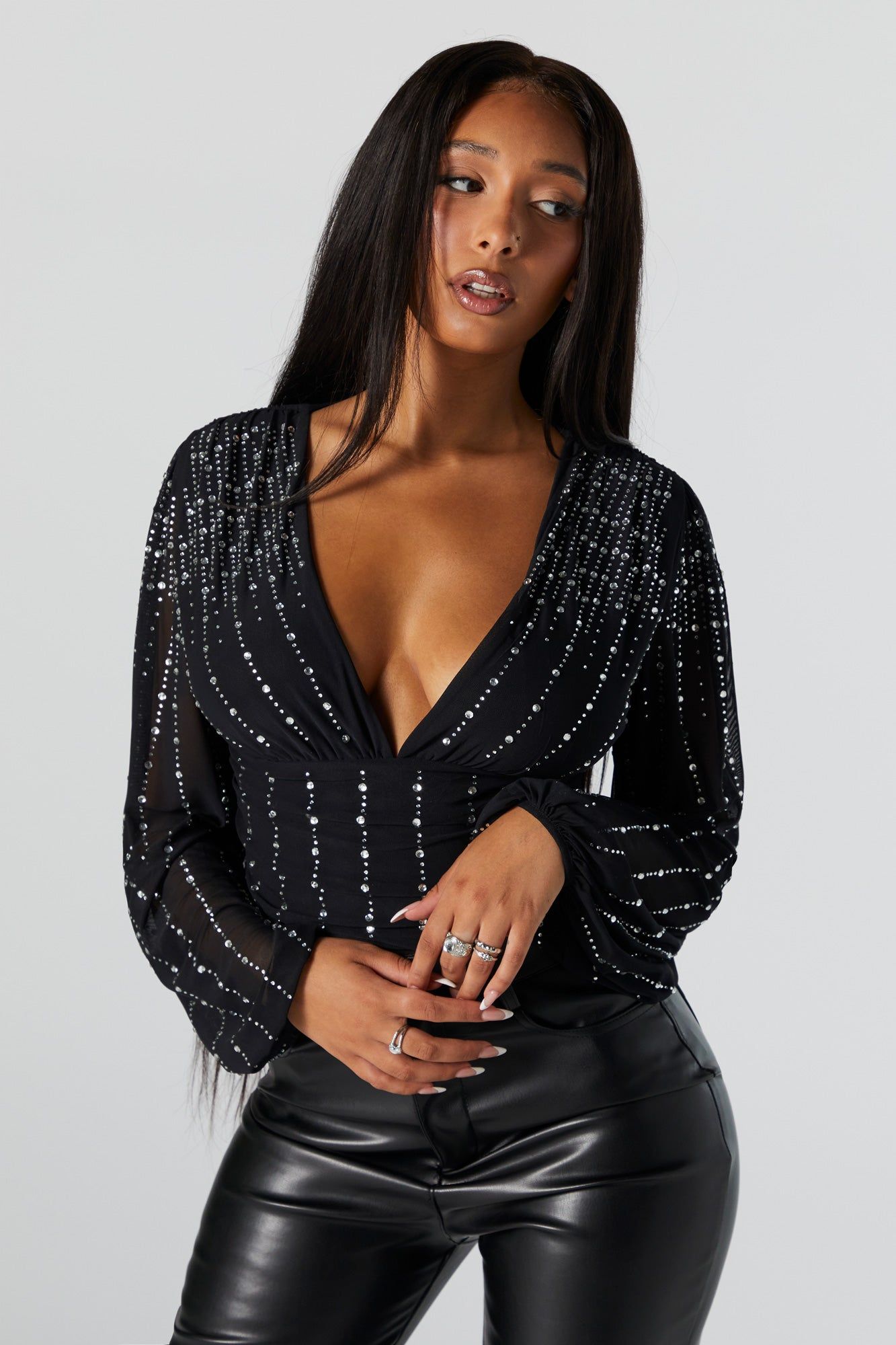 Maillot à encolure en V avec pierres du Rhin sold by Urban Planet product image thumbnail 4