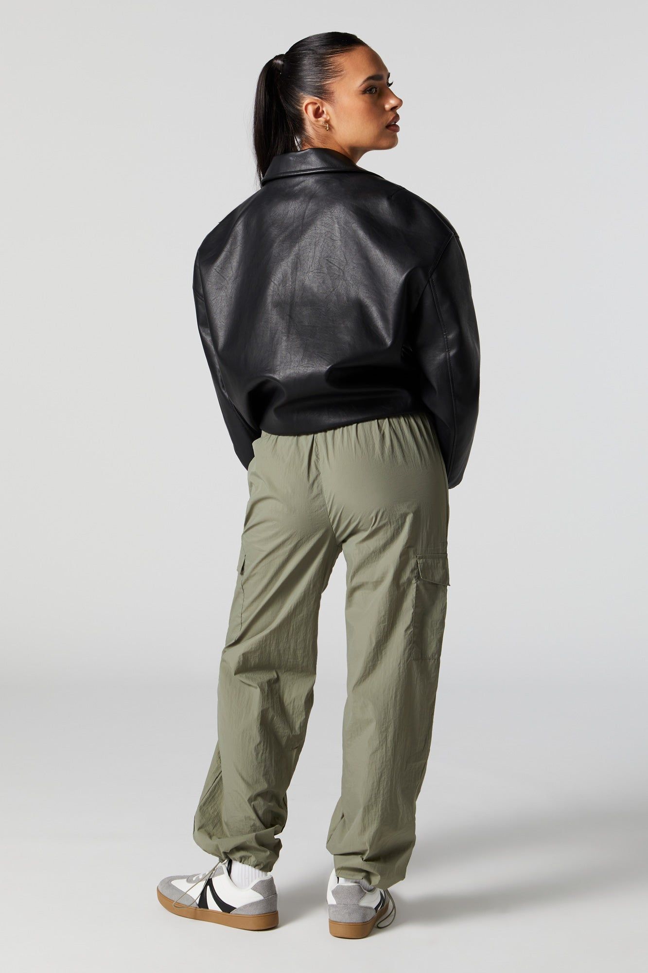 Pantalon cargo parachute en nylon sold by Urban Planet product image thumbnail 3