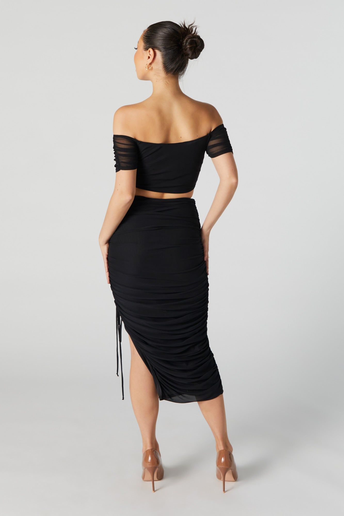 Jupe midi en filet ruché à taille coulissante sold by Urban Planet product image thumbnail 5