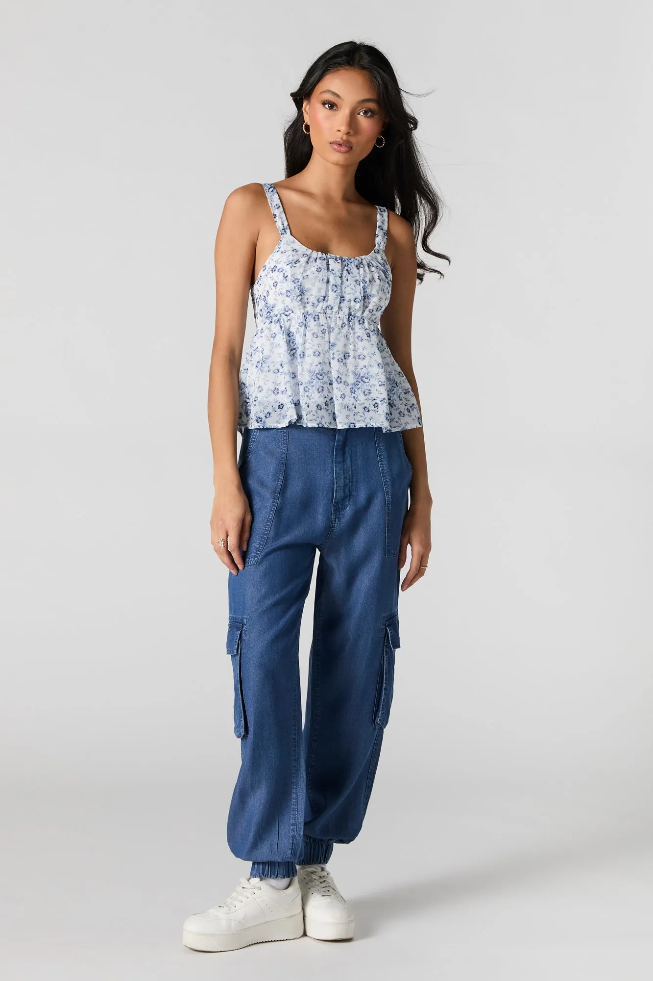 Débardeur de style nuisette laitière en chiffon fleuri blanc sold by Urban Planet product image thumbnail 3