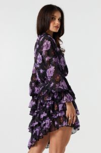 Robe volantée en chiffon fleuri à manches longues sold by Urban Planet