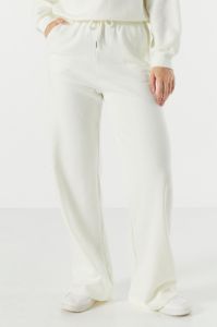 Pantalon à jambe large en molleton sold by Urban Planet