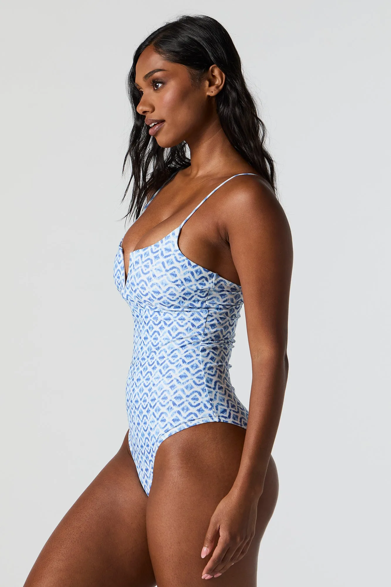 Maillot de bain une-pièce cranté avec motif de tuiles sold by Urban Planet product image thumbnail 2