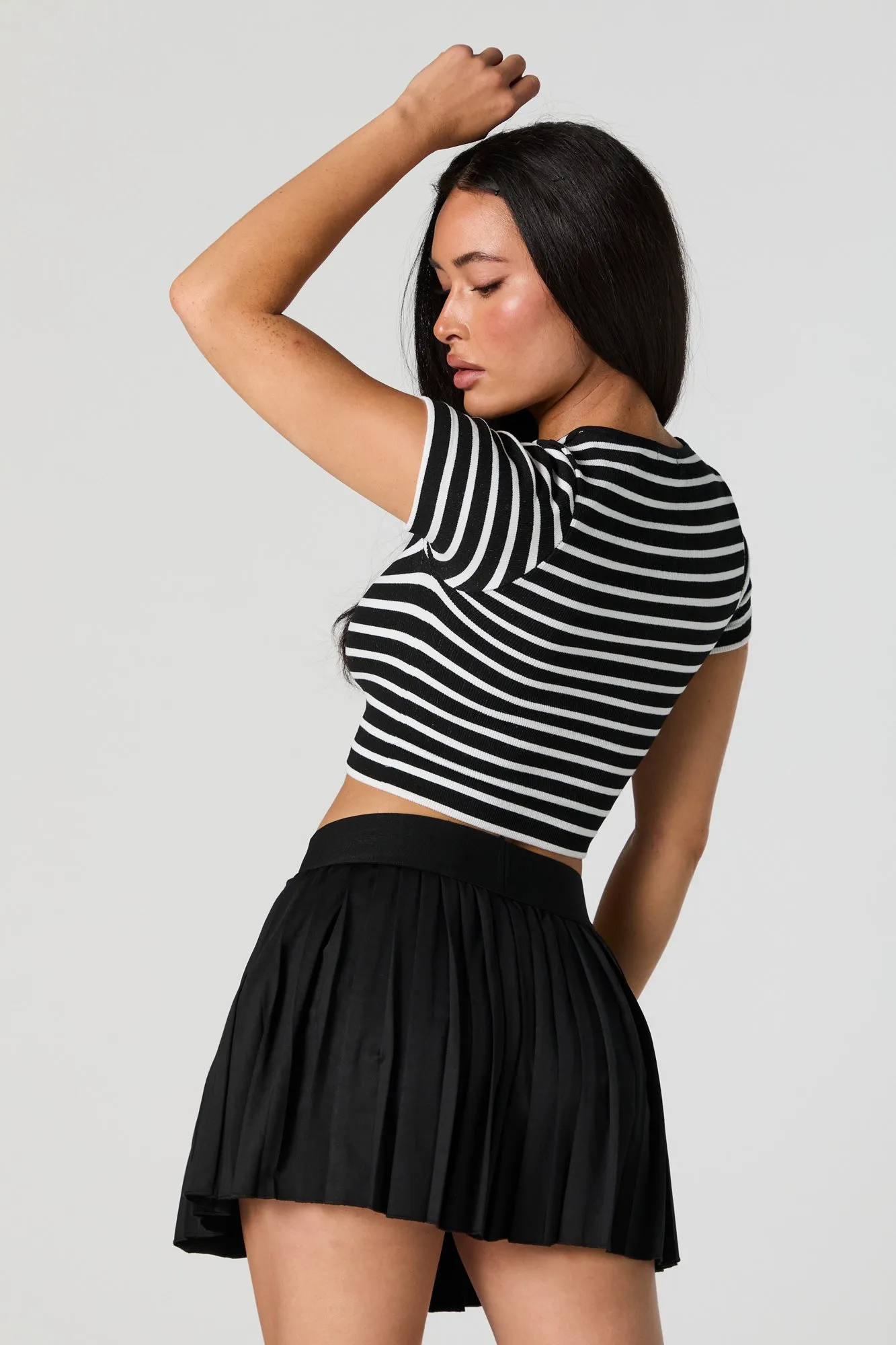 Haut court rayé sans couture à encolure arrondie sold by Urban Planet product image thumbnail 2