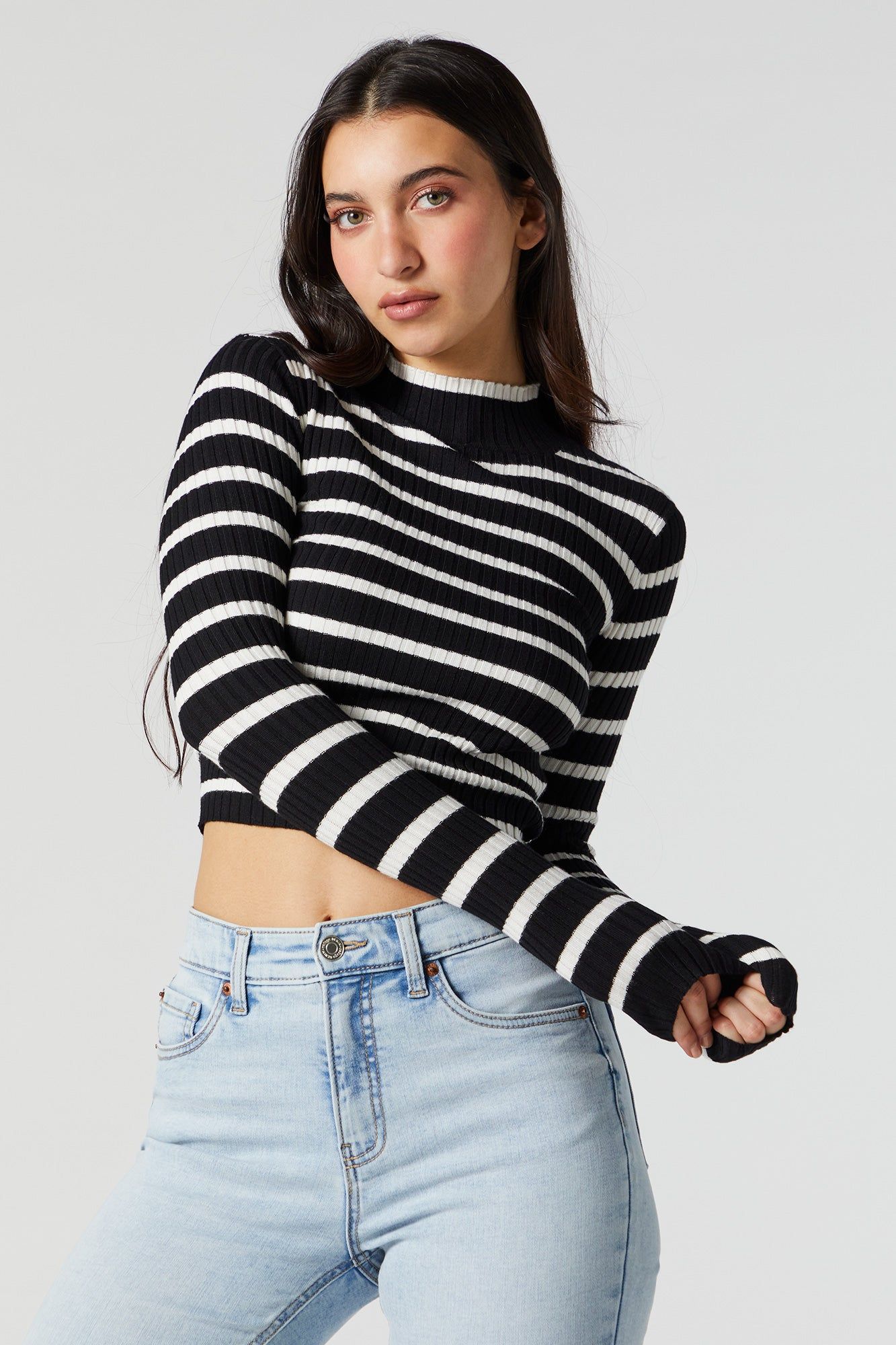 Chandail court rayé à col cheminée sold by Urban Planet product image thumbnail 4