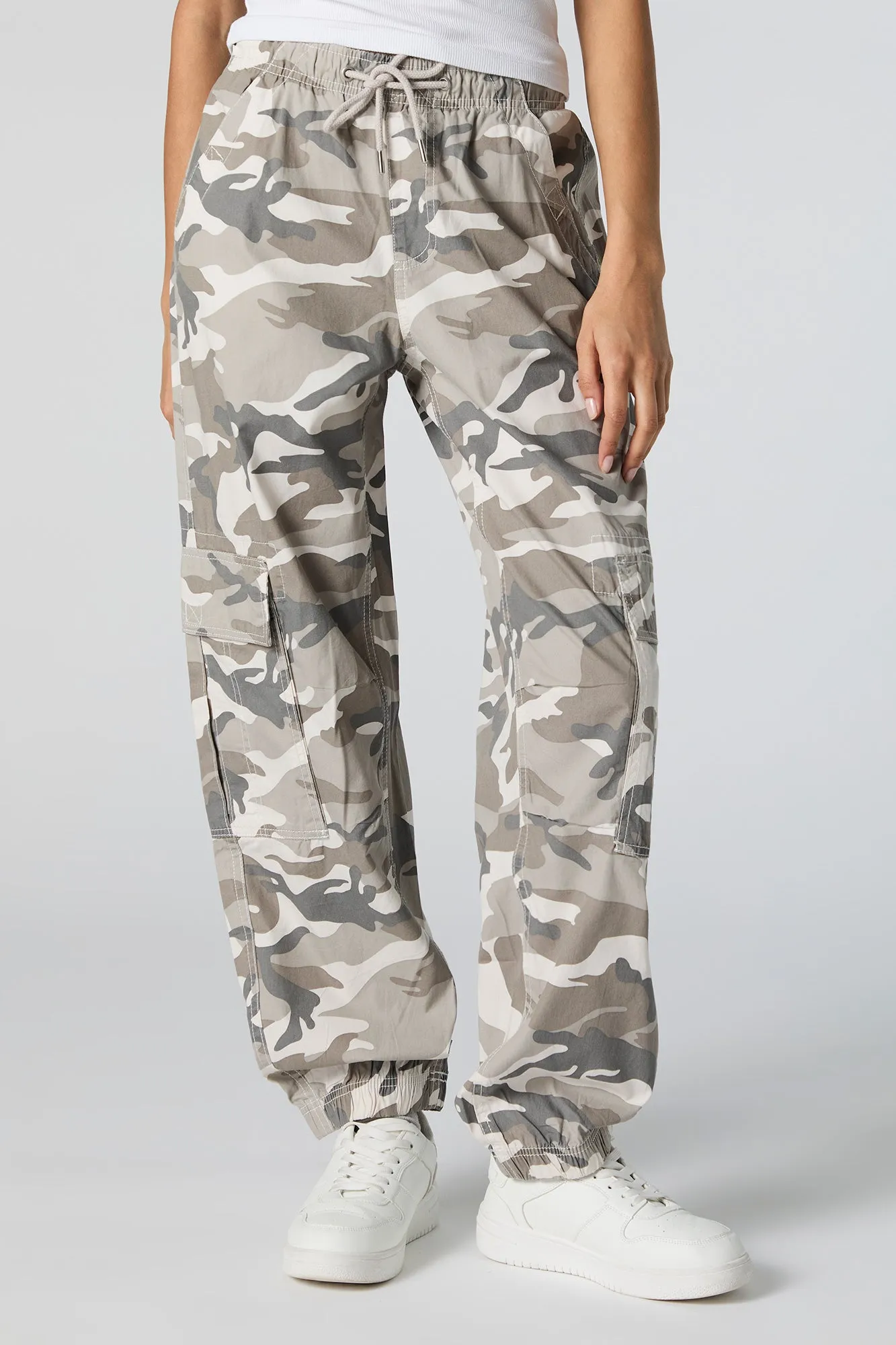 Jogger cargo avec motif camouflage à taille coulissante sold by Urban Planet product image thumbnail 2