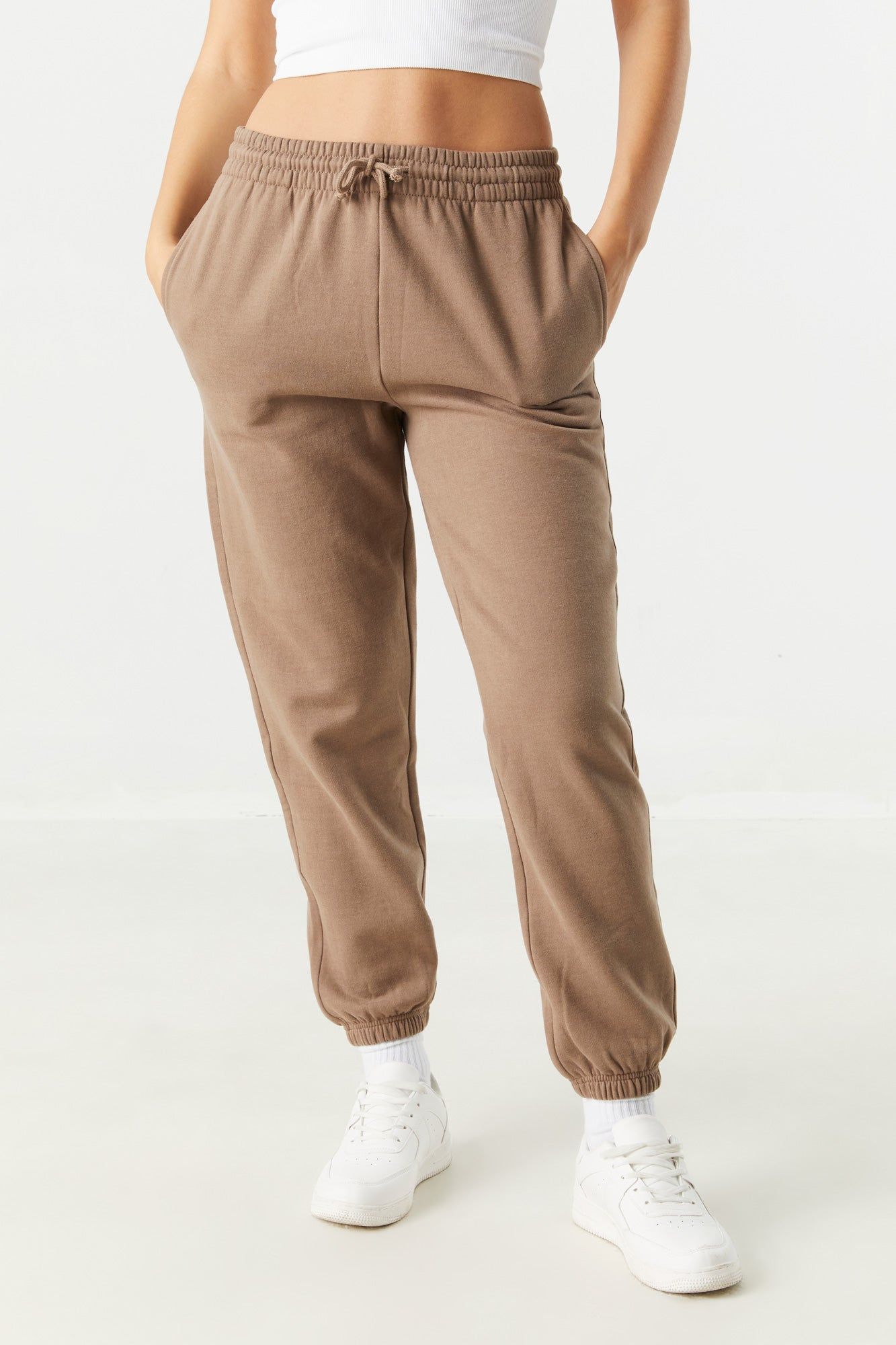 Pantalon de jogging à taille haute en molleton uni sold by Urban Planet product image thumbnail 8