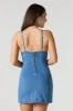 Minirobe moulante en denim avec décolleté en coeur sold by Urban Planet