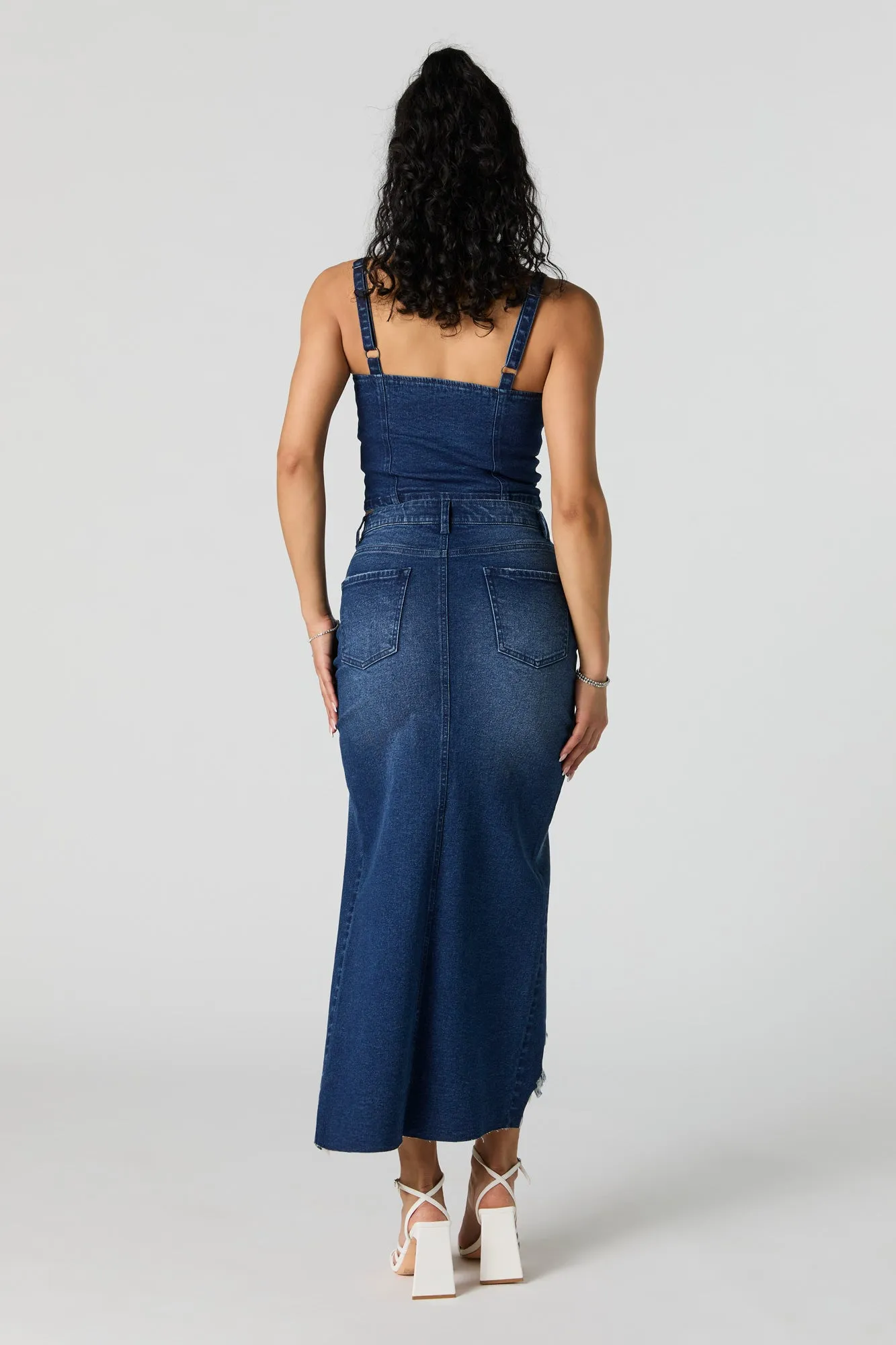 Jupe midi en denim d'aspect usé avec fente sold by Urban Planet product image thumbnail 3