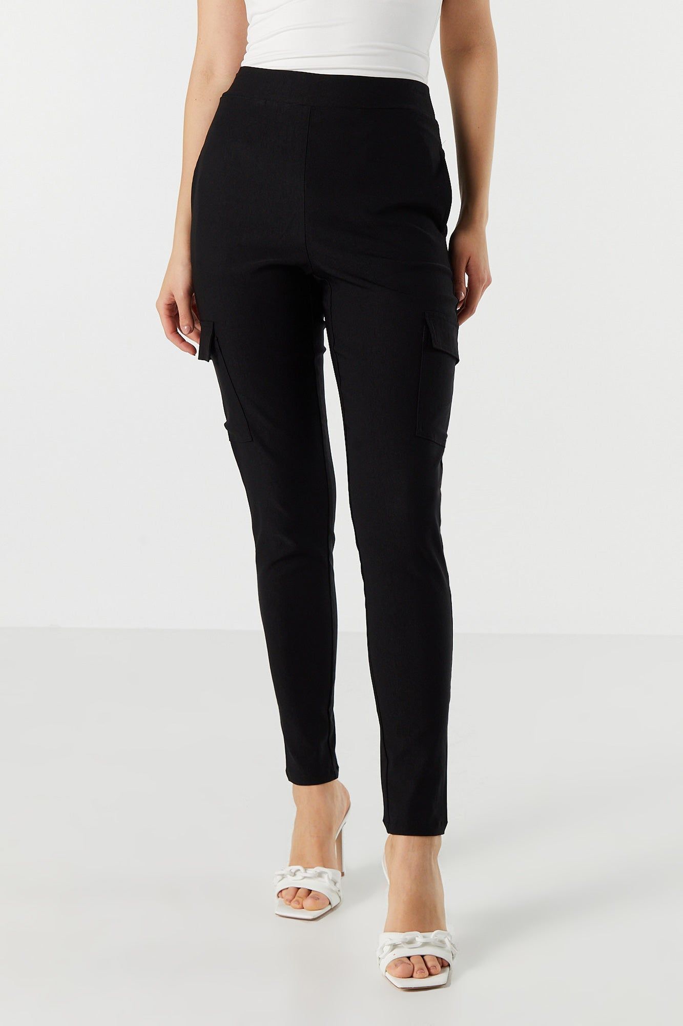 Pantalon cargo habillé ajusté à taille haute sold by Urban Planet product image thumbnail 2