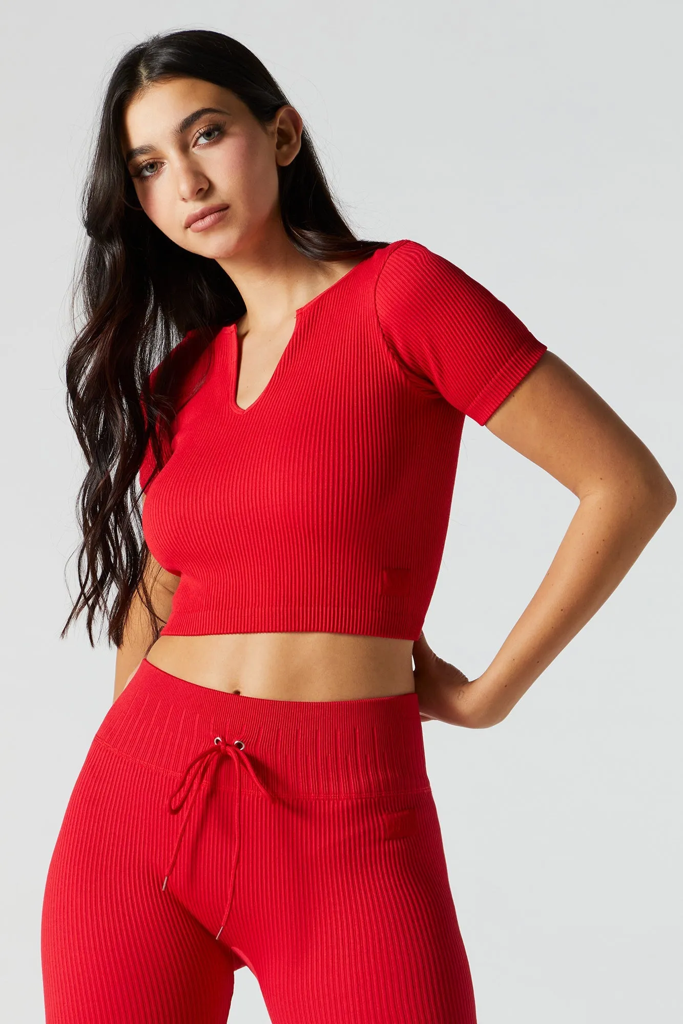 T-shirt Sommer Ray Active rouge côtelé sans couture sold by Urban Planet