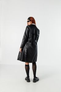 Trench en similicuir sold by Urban Planet