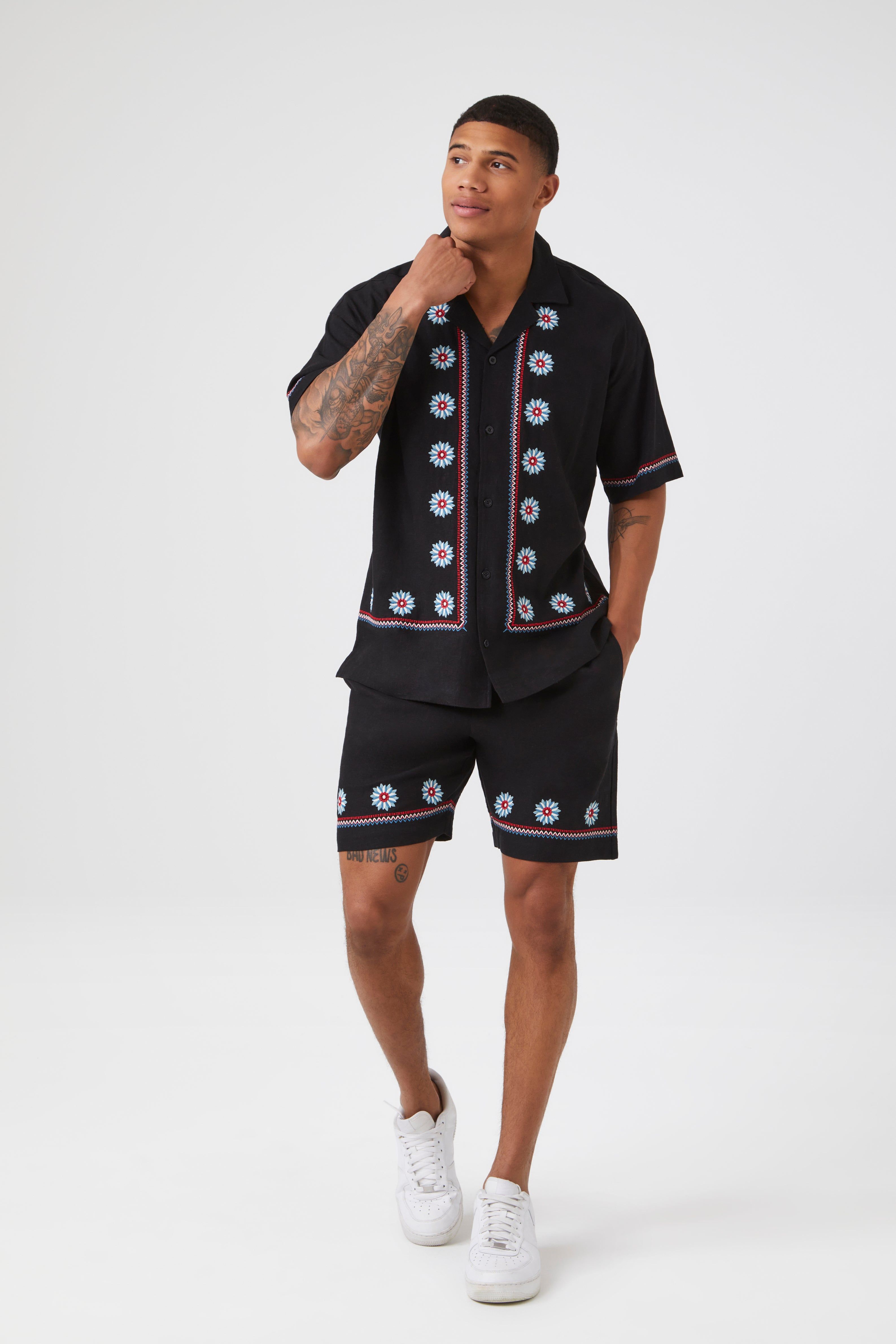 Haut boutonné avec motif floral brodé sold by Urban Planet product image thumbnail 4