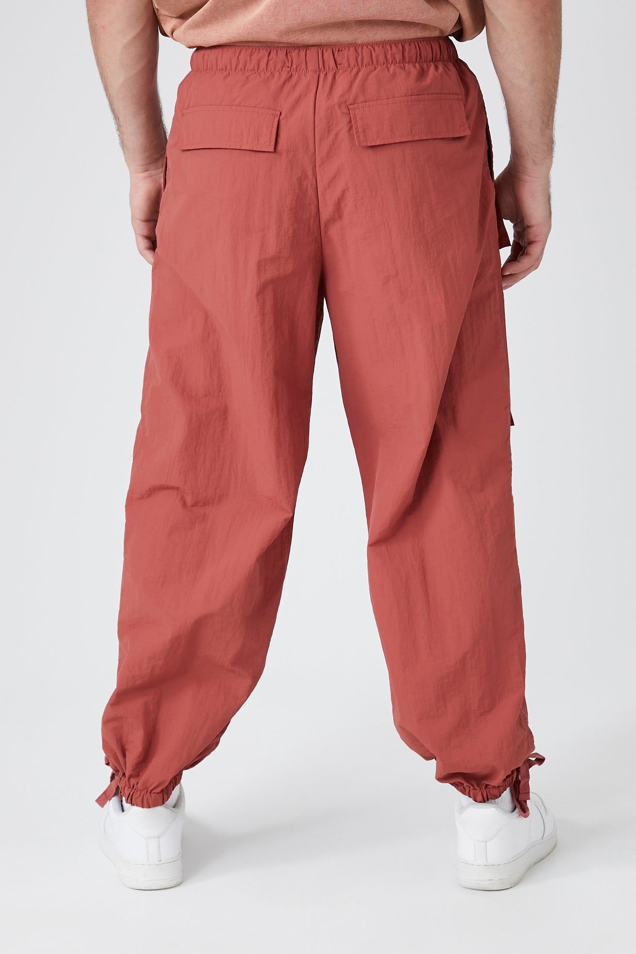 Jogger cargo parachute en nylon sold by Urban Planet product image thumbnail 8