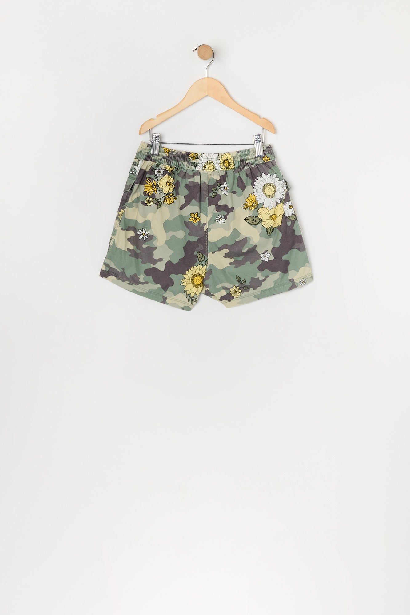 Girls Camo Flower Print Cargo Short sold by Urban Planet product image thumbnail 2