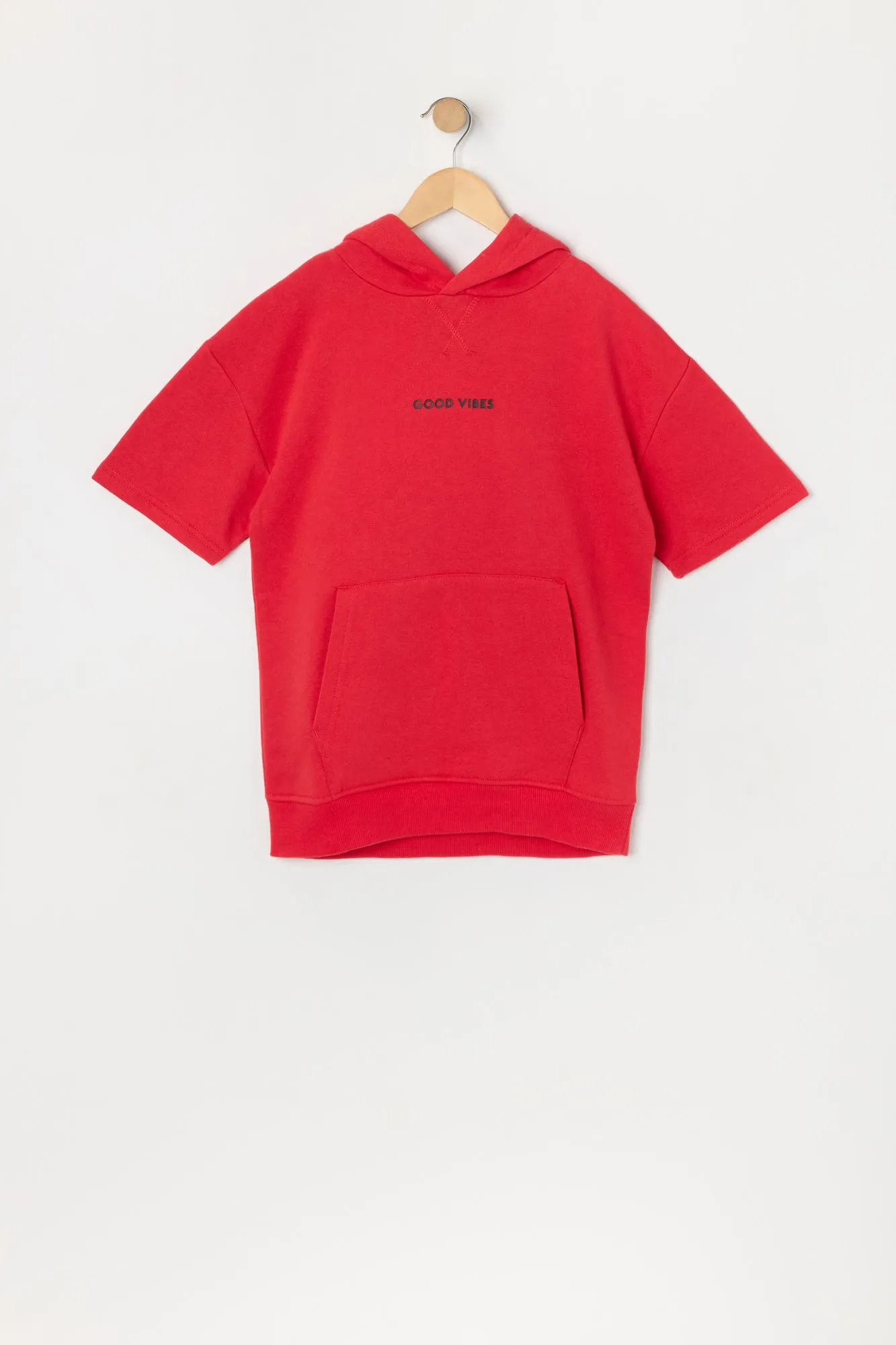 Haut à capuchon à manches courtes avec motif brodé Good Vibes pour garçon sold by Urban Planet