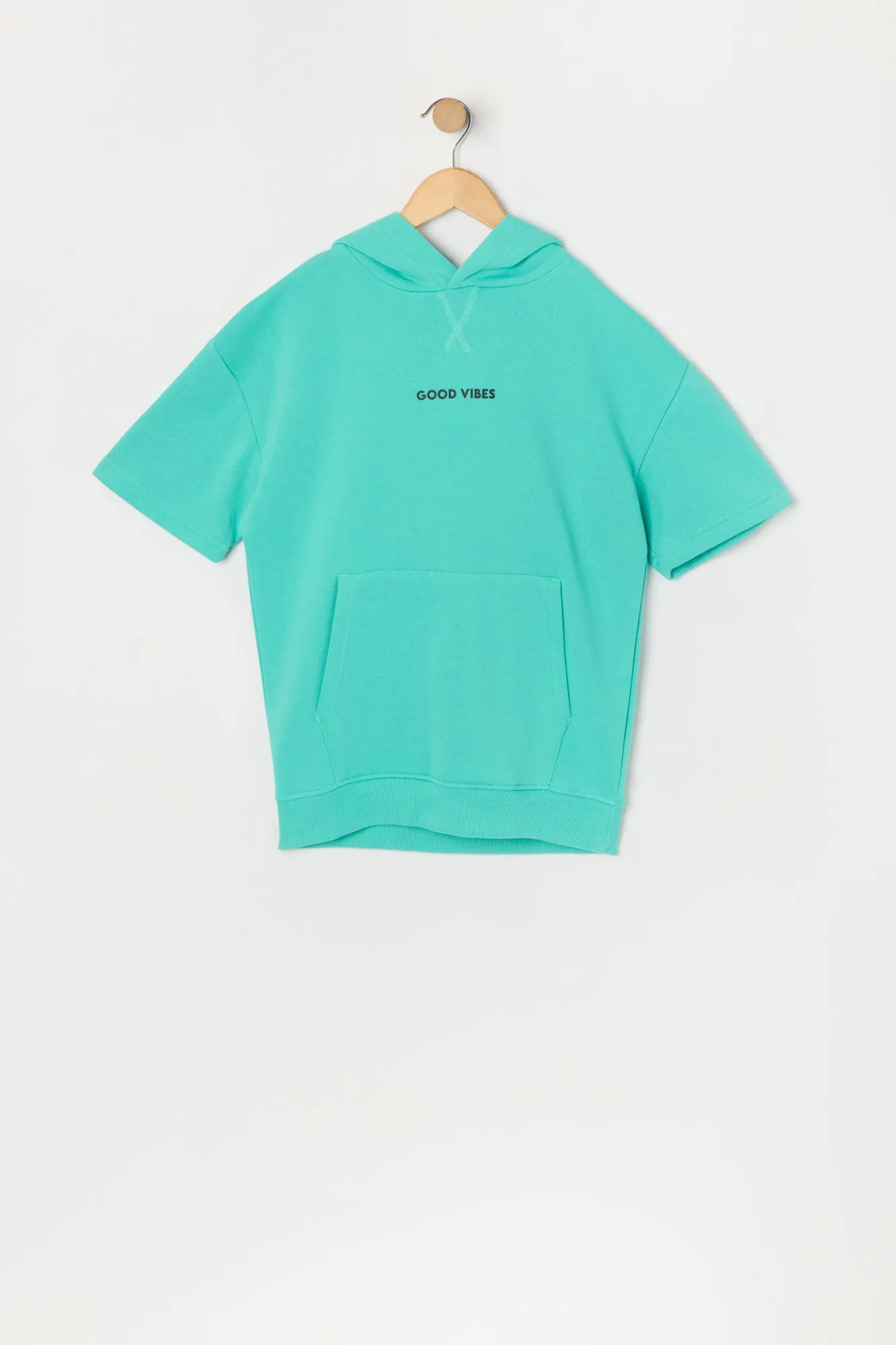 Haut à capuchon à manches courtes avec motif brodé Good Vibes pour garçon sold by Urban Planet product image thumbnail 4