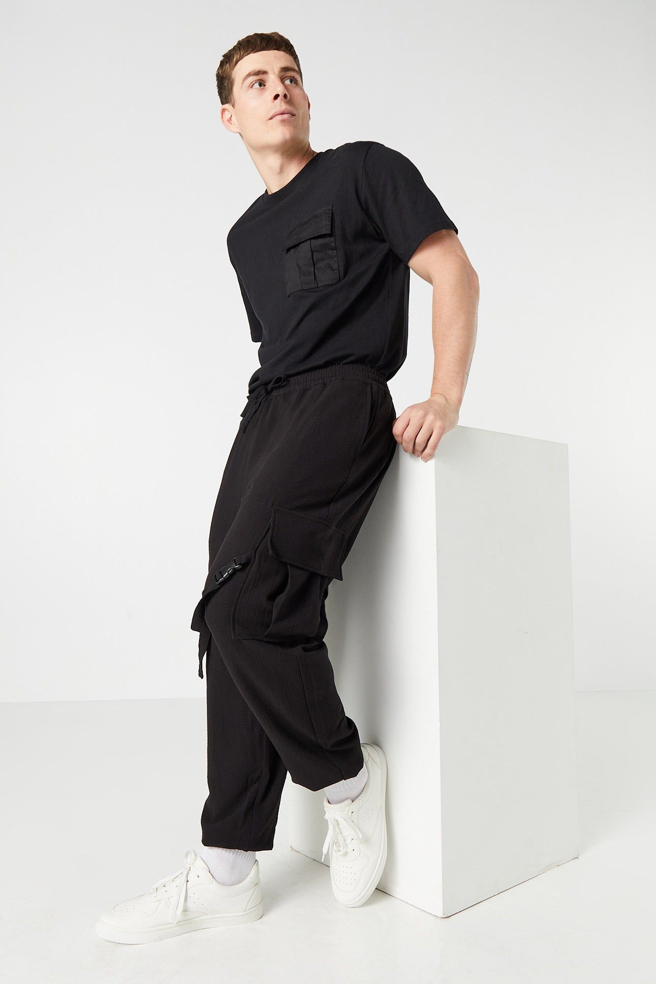 Pantalon cargo utilitaire sold by Urban Planet product image thumbnail 3