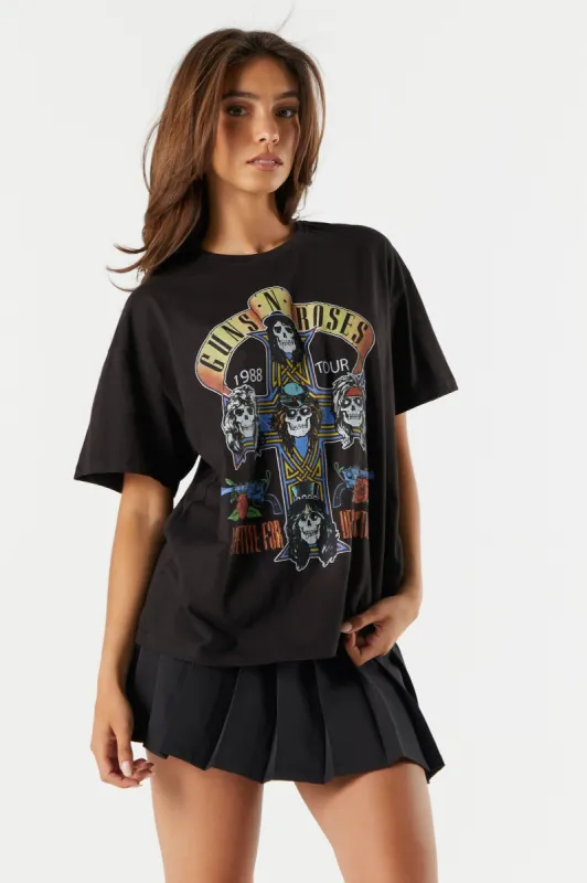 T-shirt de coupe garçonne noir à imprimé Guns N Roses sold by Urban Planet