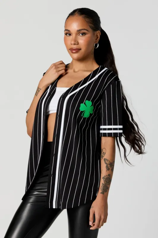 Jersey de baseball à fines rayures avec imprimé St Patrick's Day sold by Urban Planet