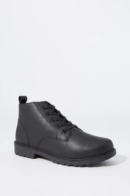 Bottes Chukka en similicuir sold by Urban Planet