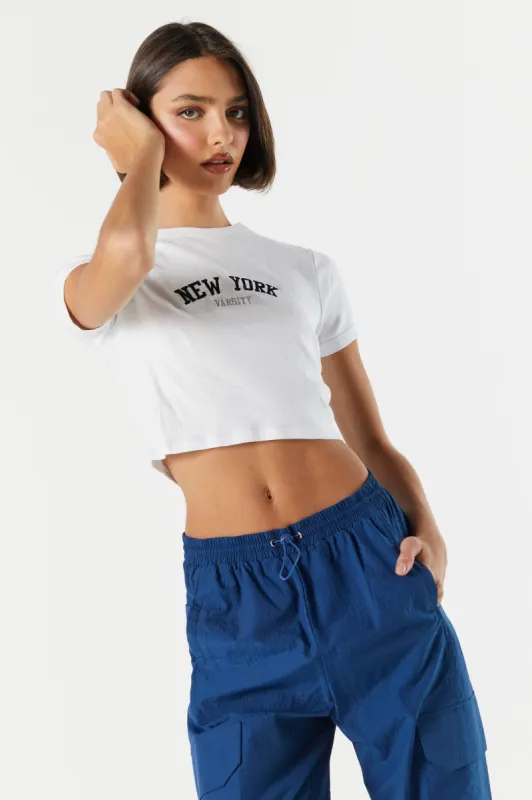 T-shirt ultracourt à imprimé New York sold by Urban Planet