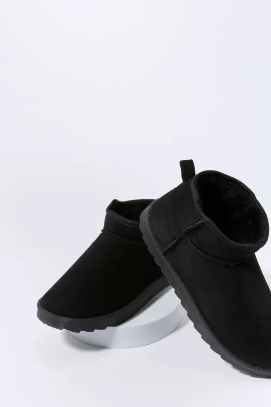 Bottillons en similisuède doublés de similifourrure sold by Urban Planet