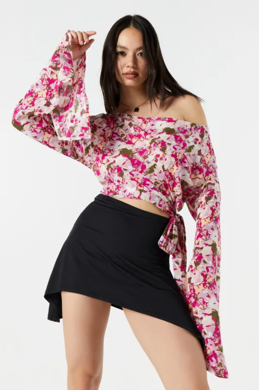 Haut fleuri à manches longues avec attache sold by Urban Planet
