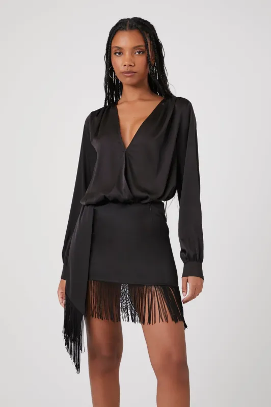 Minijupe trapèze en satin sold by Urban Planet