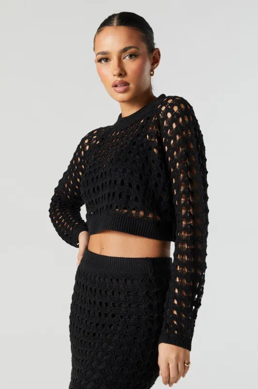 Chandail court en tricot ajouré sold by Urban Planet