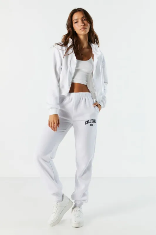 Jogger en molleton à broderie California sold by Urban Planet