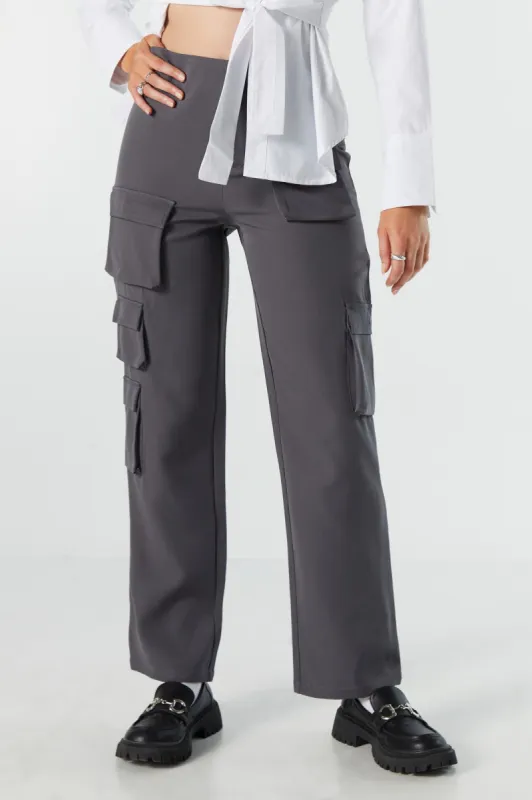 Pantalon à jambe droite avec poches cargo multiples sold by Urban Planet