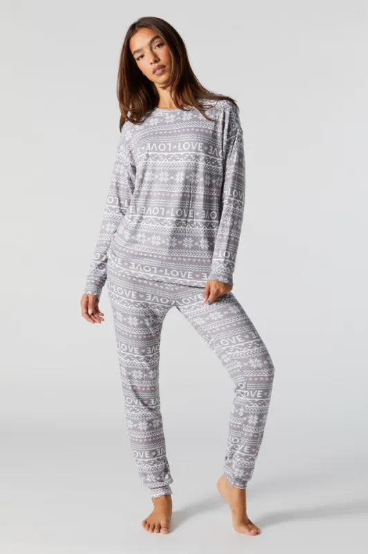 Snowflake Print 2 Piece Holiday Pajama Set sold by Urban Planet