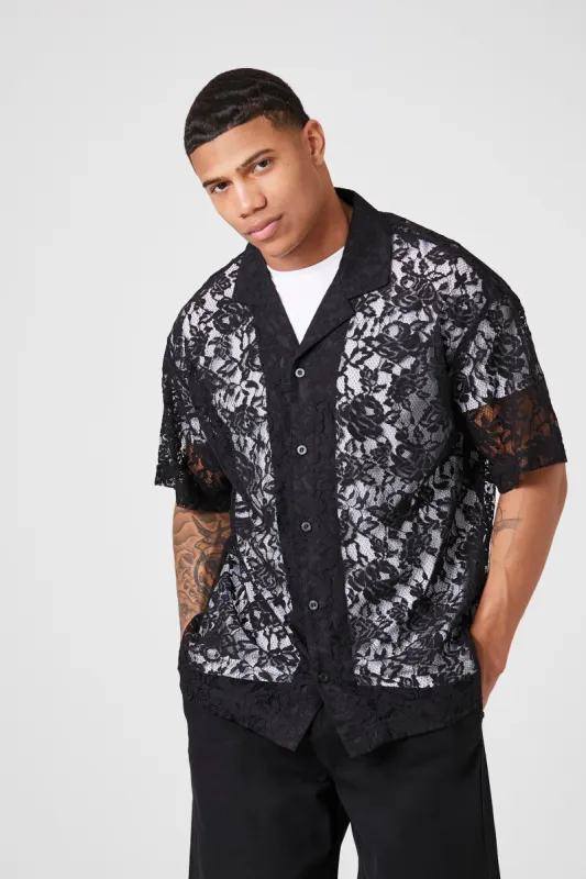 Haut boutonné diaphane fleuri sold by Urban Planet