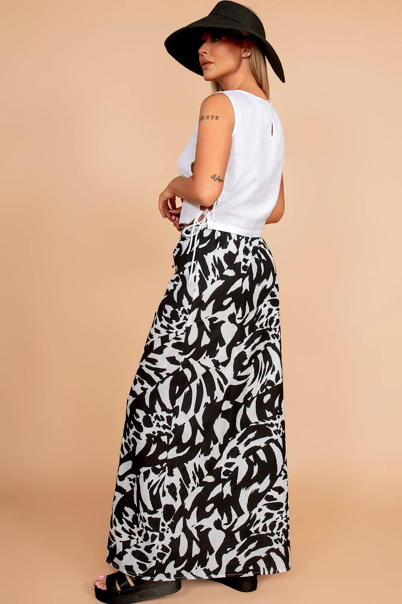 Agatha Monochrome Linen Skirt sold by Va Va Voom product image thumbnail 2