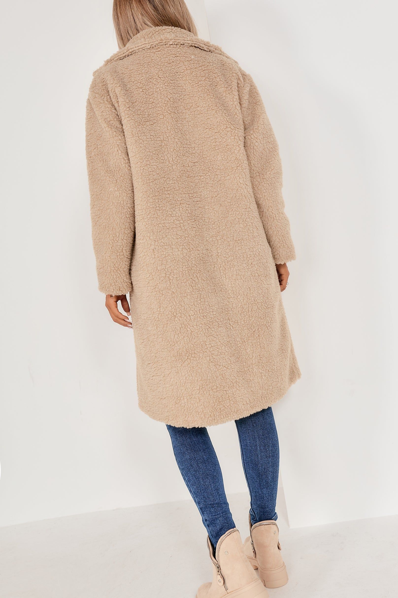 Annalise Stone Oversized Teddy Coat sold by Va Va Voom product image thumbnail 2