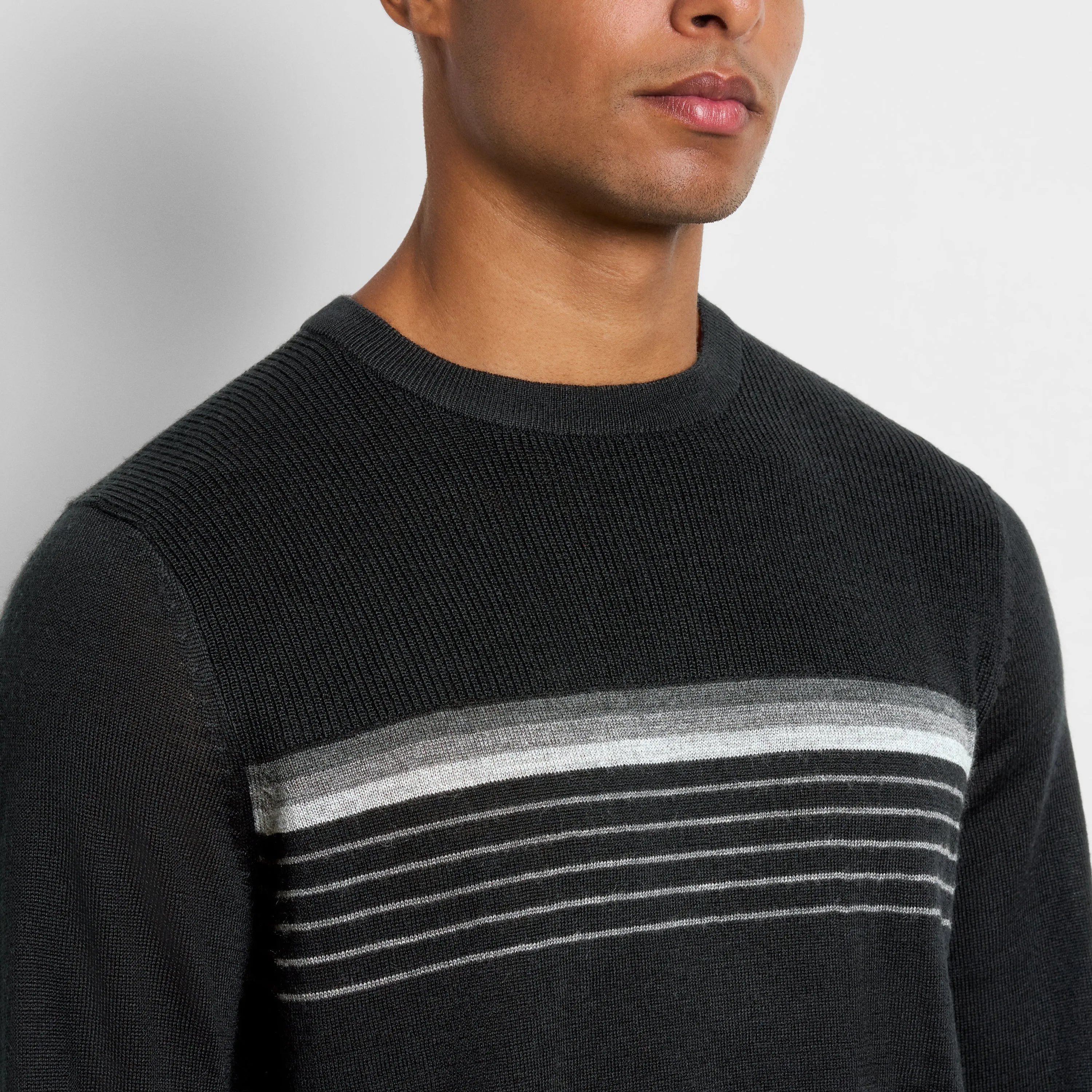 Essential Rhodes Merino Crew Neck – Regular Fit sold by Van Heusen product image thumbnail 3