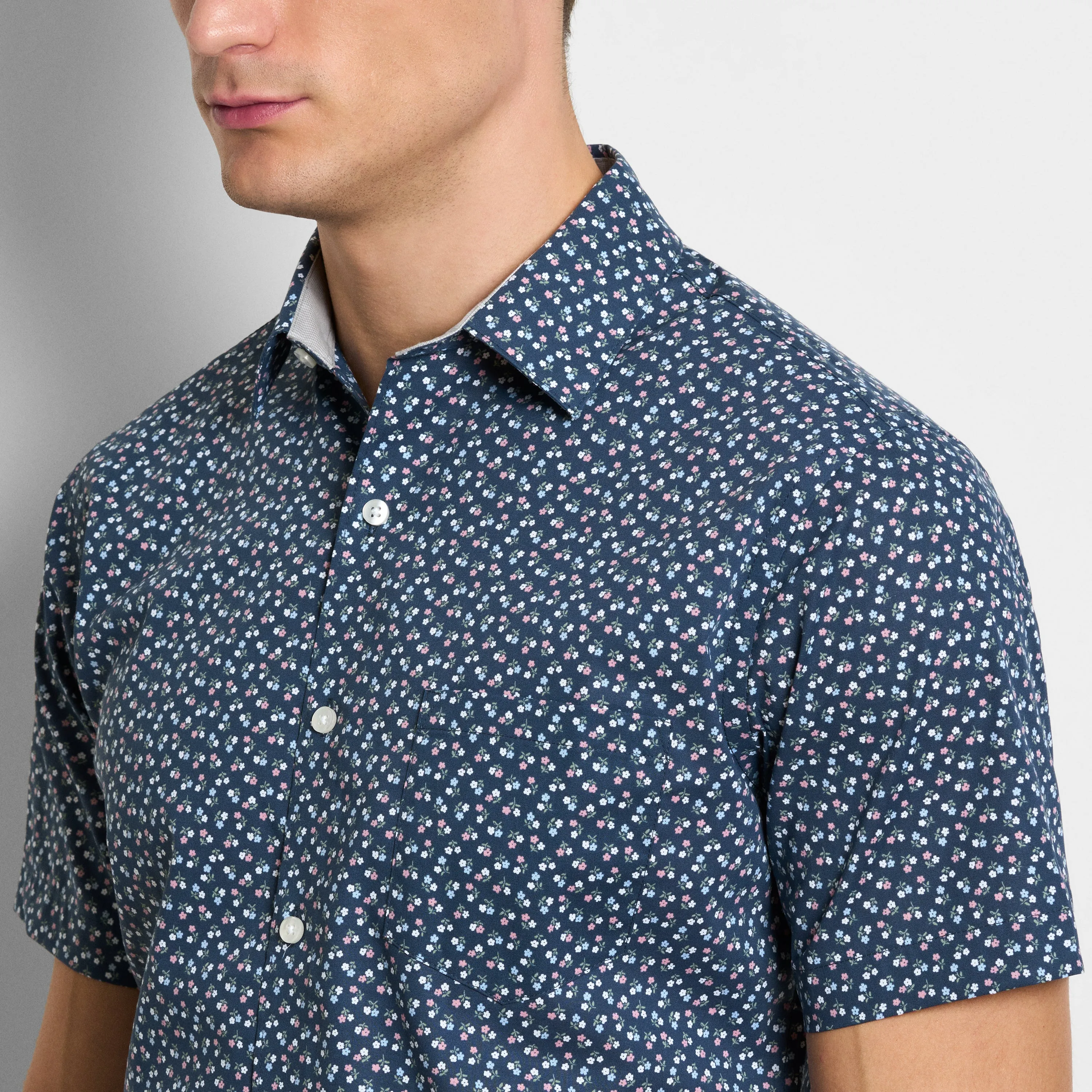 Folsen Short Sleeve Stain Shield Ditzy Print - Slim Fit sold by Van Heusen product image thumbnail 3